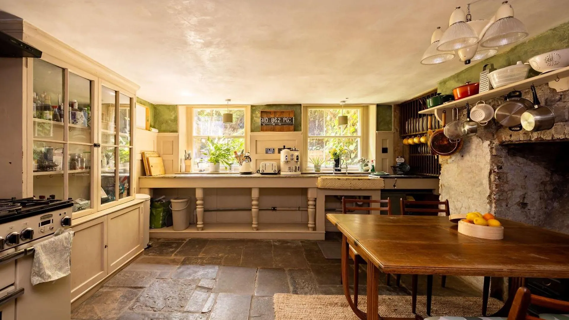 Extraordinary Grade Ii-Listed Early Georgian Home London United Kingdom